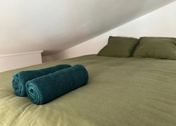 ღ L'entr'act • Au Coeur De Et Du Vieux Port