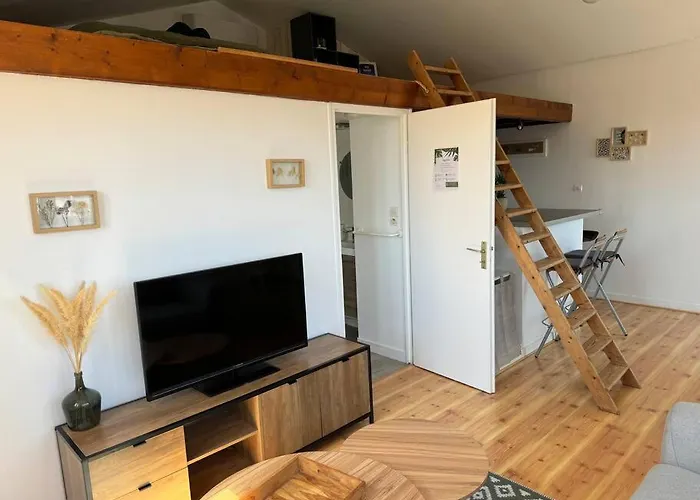 ღ L'entr'act • Au Coeur De Et Du Vieux Port La Rochelle (Charente-Maritime)